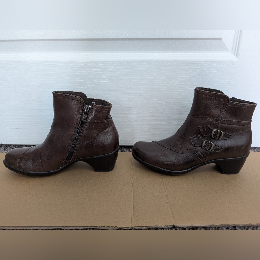 Clark’s Brown Leather Booties - Picture 4 of 12